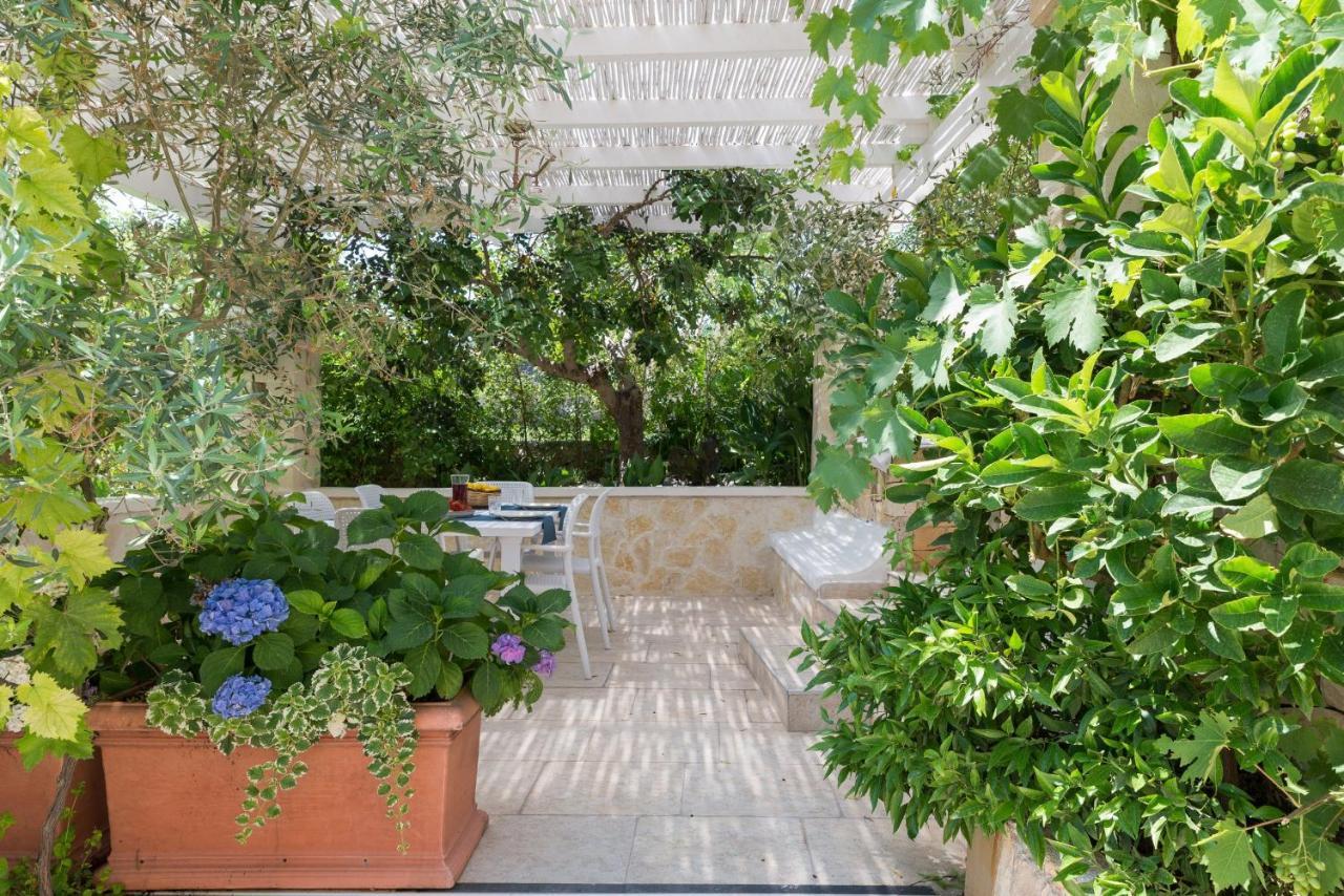 Appartamento Gardenia In Villa Mariella Ostuni Buitenkant foto