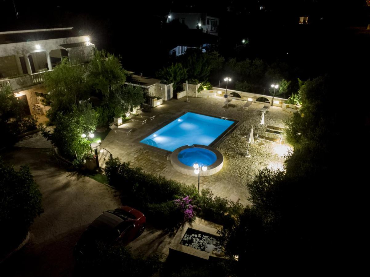 Appartamento Gardenia In Villa Mariella Ostuni Buitenkant foto